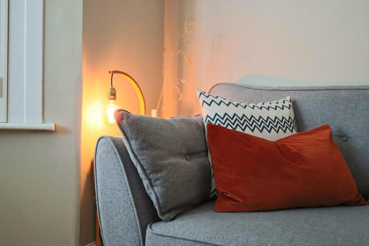 Dunford Road 2 Bedroom House Bristol